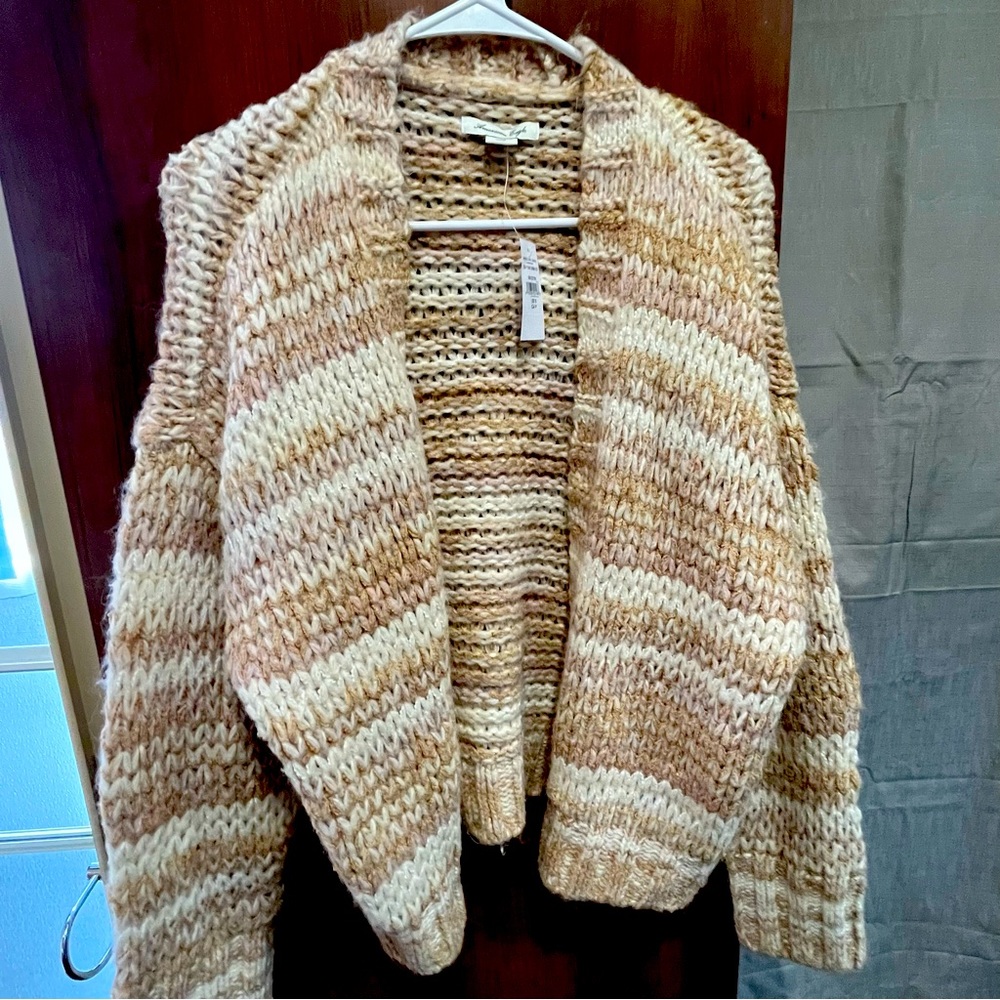 NWT American Eagle Chunky Cardigan Sweater